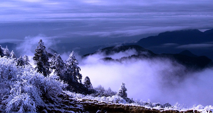 西岭雪山