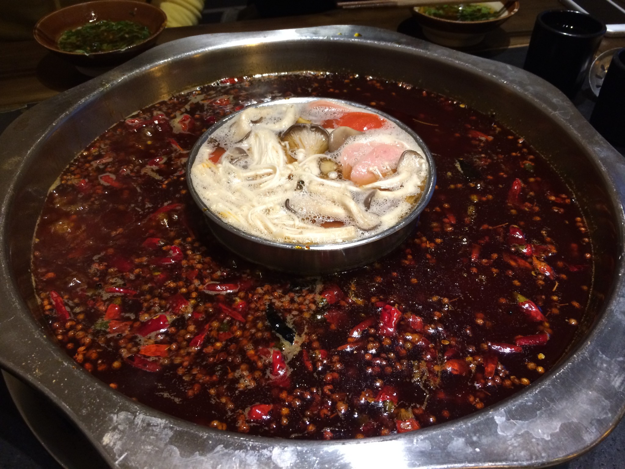 黄记煌人均消费多少_黄记煌三汁焖锅图片(3)