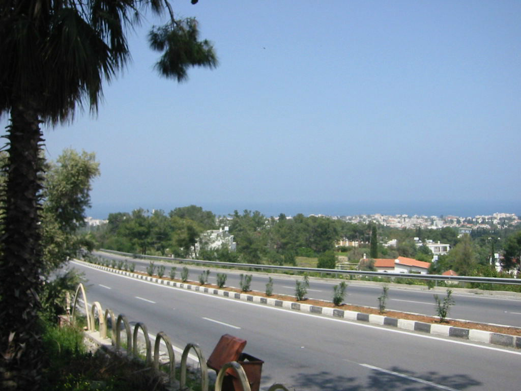 塞浦路斯岛GDP_塞浦路斯岛(2)