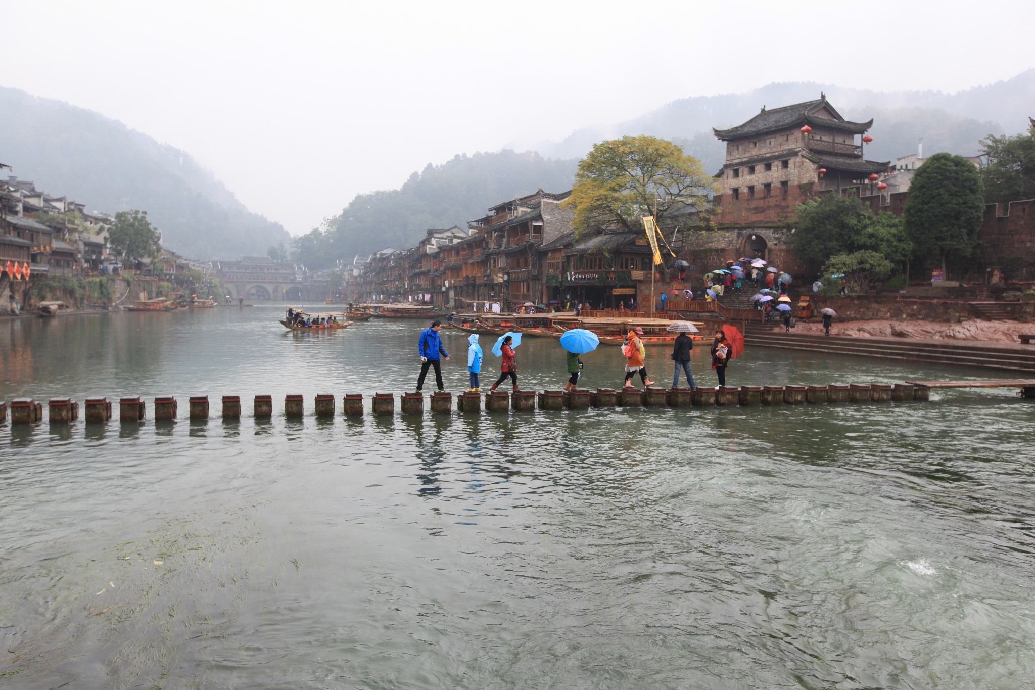 烟雨凤凰城——APEC自驾游湖南（三）