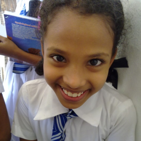 意怪蘑菇想逃走