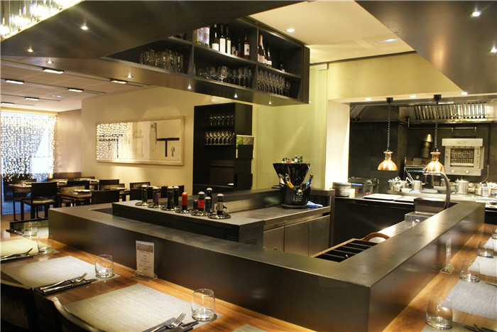 巴塞罗那美食-Petit Comité