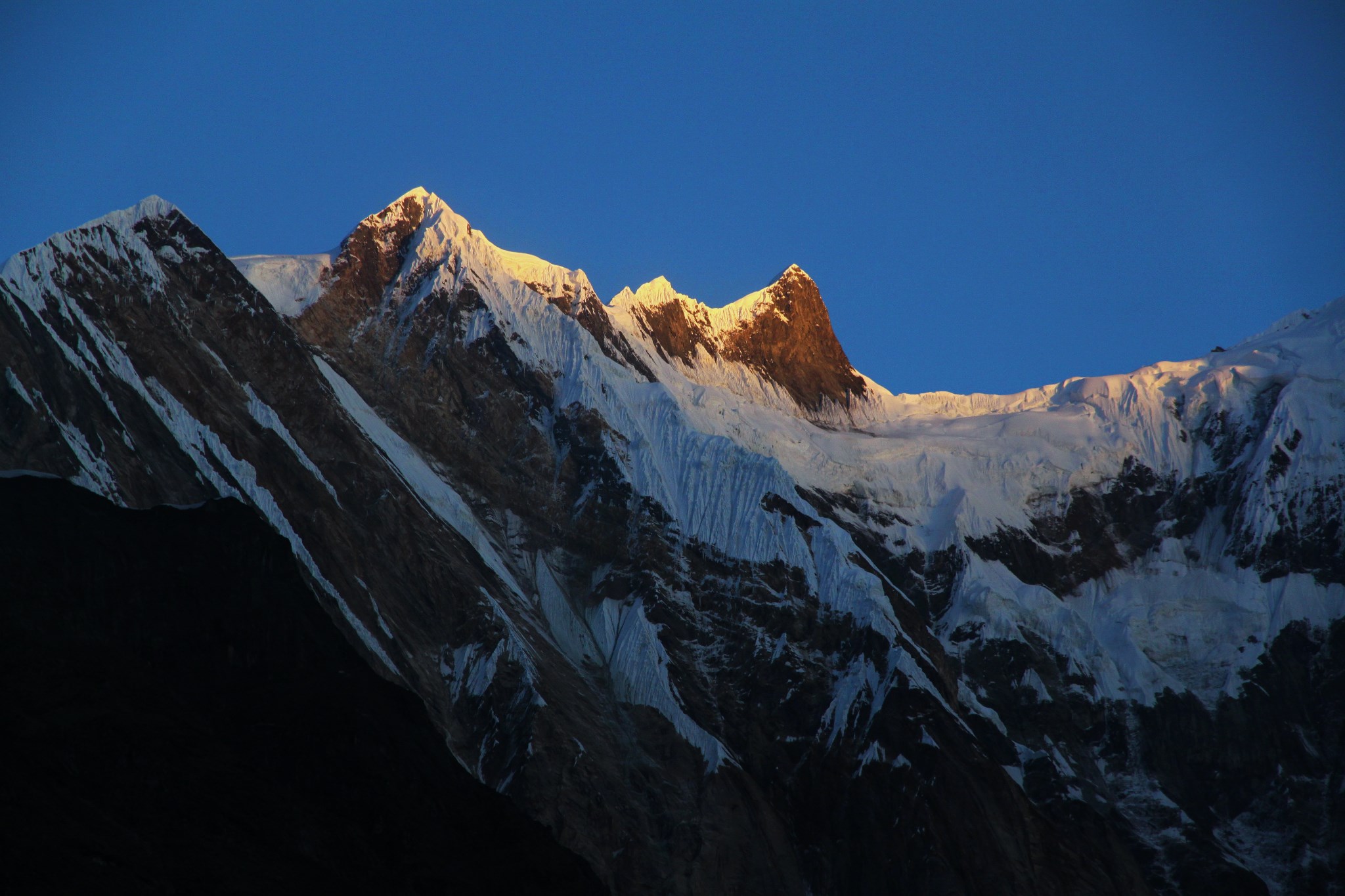 迷路の旅行：NEPAL  10日行（Annapurna Base C...