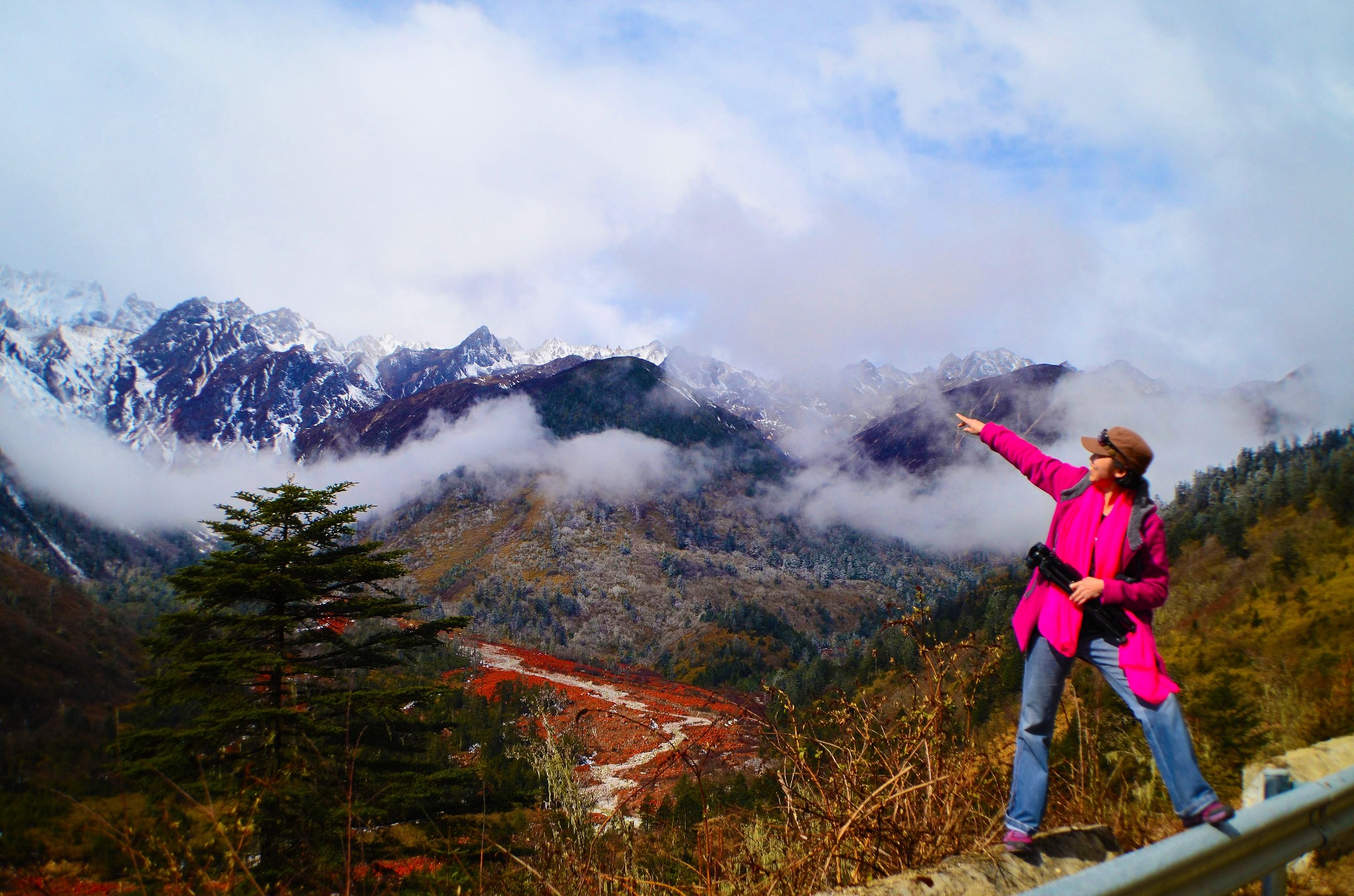 一座雪山、两支老鸟、走的寻常路、看的别样景