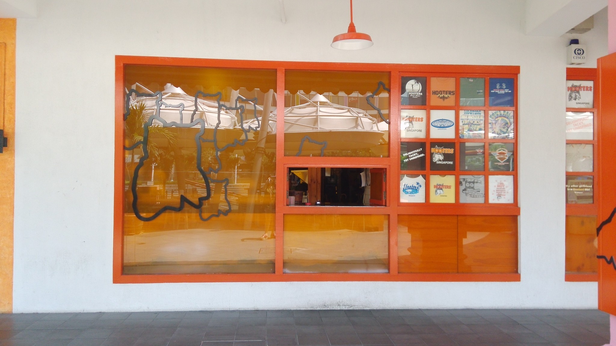 新加坡美食-Hooters Singapore