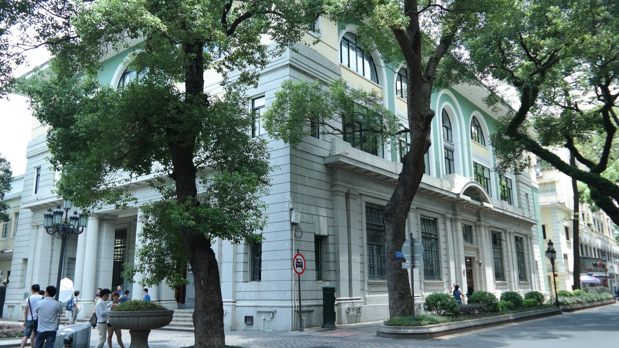 沙面街人口_广州沙面街图片(2)