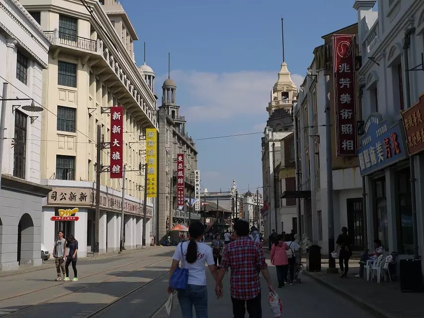 南京婚纱城_南京城梧桐树照片(3)