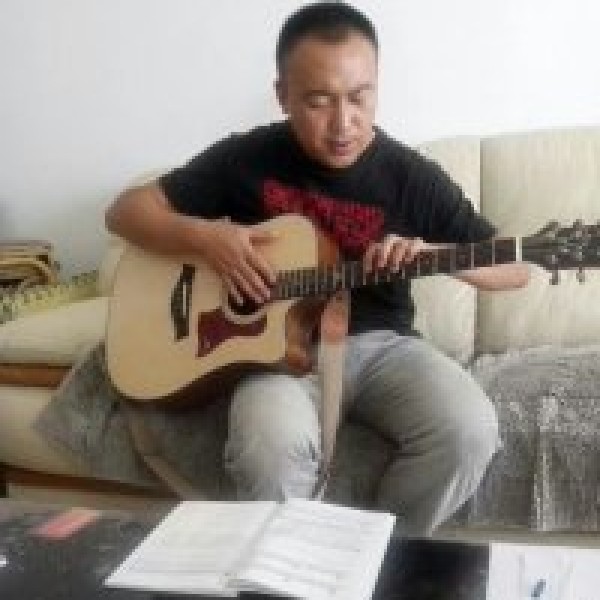 【镇平图片】亮亮子