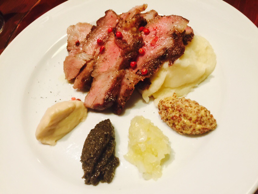 东京美食-下町巴尔长冈料理店