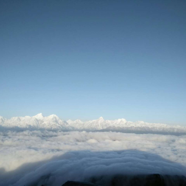 牛背山海雲天客棧
