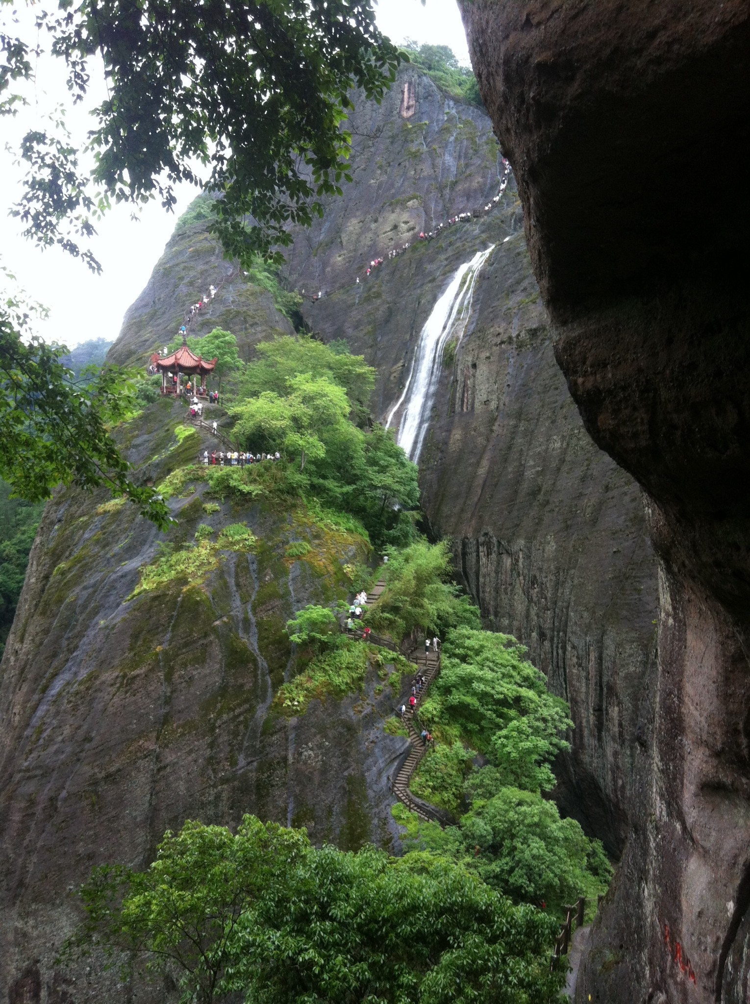 武夷山旅游攻略虎啸岩隐屏峰玉华峰天游峰大红袍