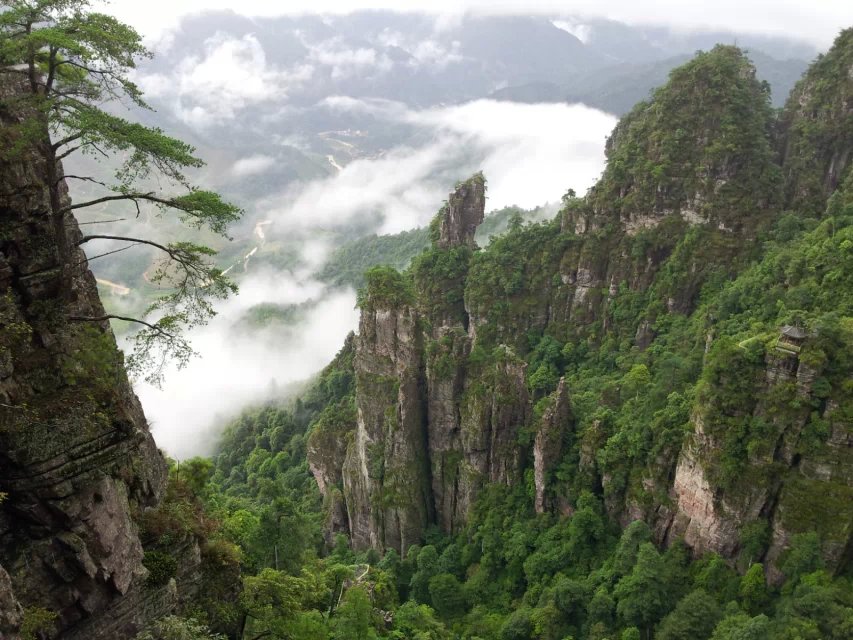 广西人游广西----自驾来宾金秀莲花山