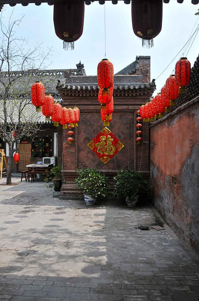 平遥枣树下的祈愿：古城古宅 新人新貌_游记