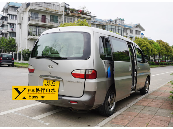 桂林旅游包车--7座,9座,11座舒适型商务车(带司机日租