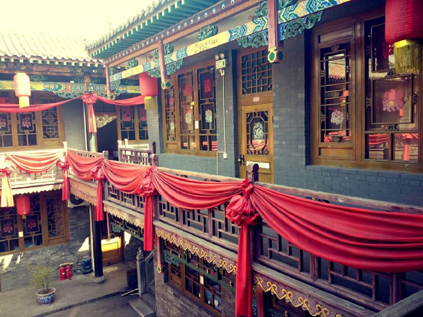 王家大院，平遥古城---记一个菜鸟背包客的形成_游记