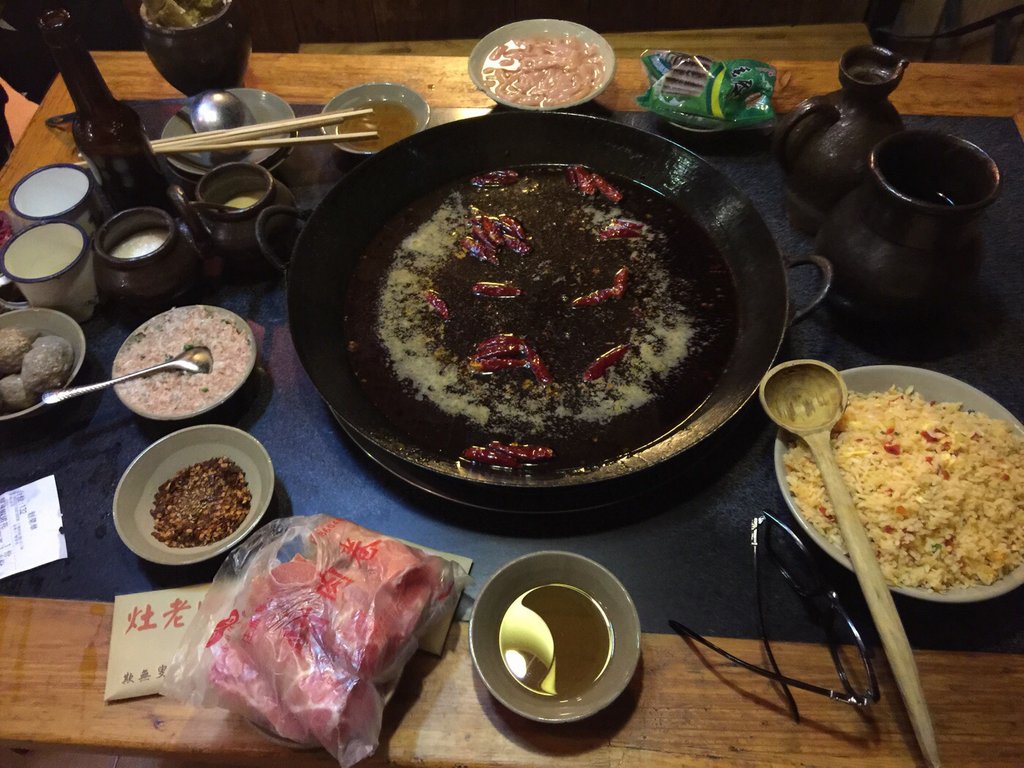 重庆美食-记忆老灶(余松二支路店)