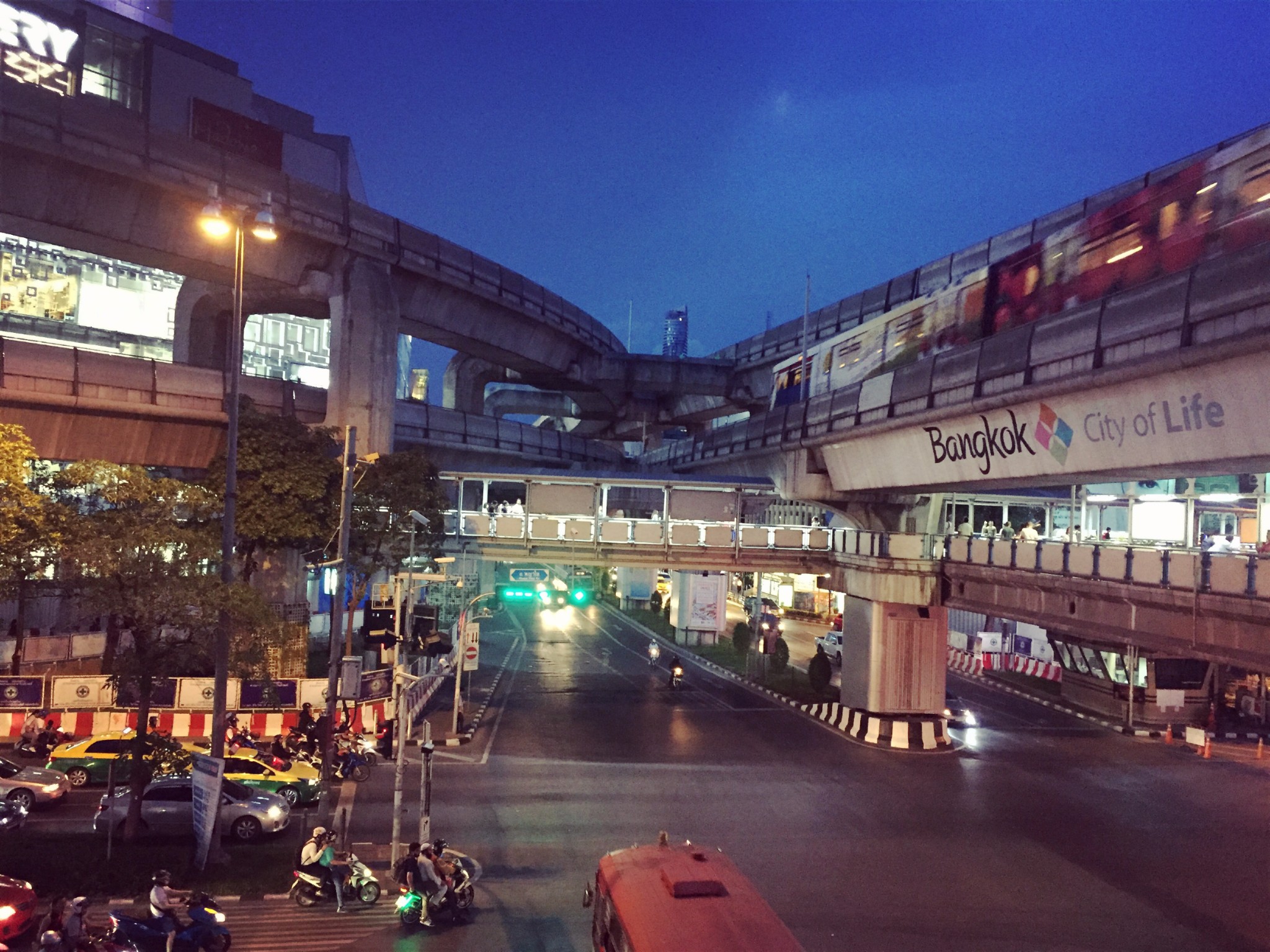 wKgBs1fGjJaAN36tAAs40pqsy_A80.jpeg?imageView2%2F2%2Fw%2F600%2Fq%2F90%7CimageMogr2%2Fstrip%2Fquality%2F90