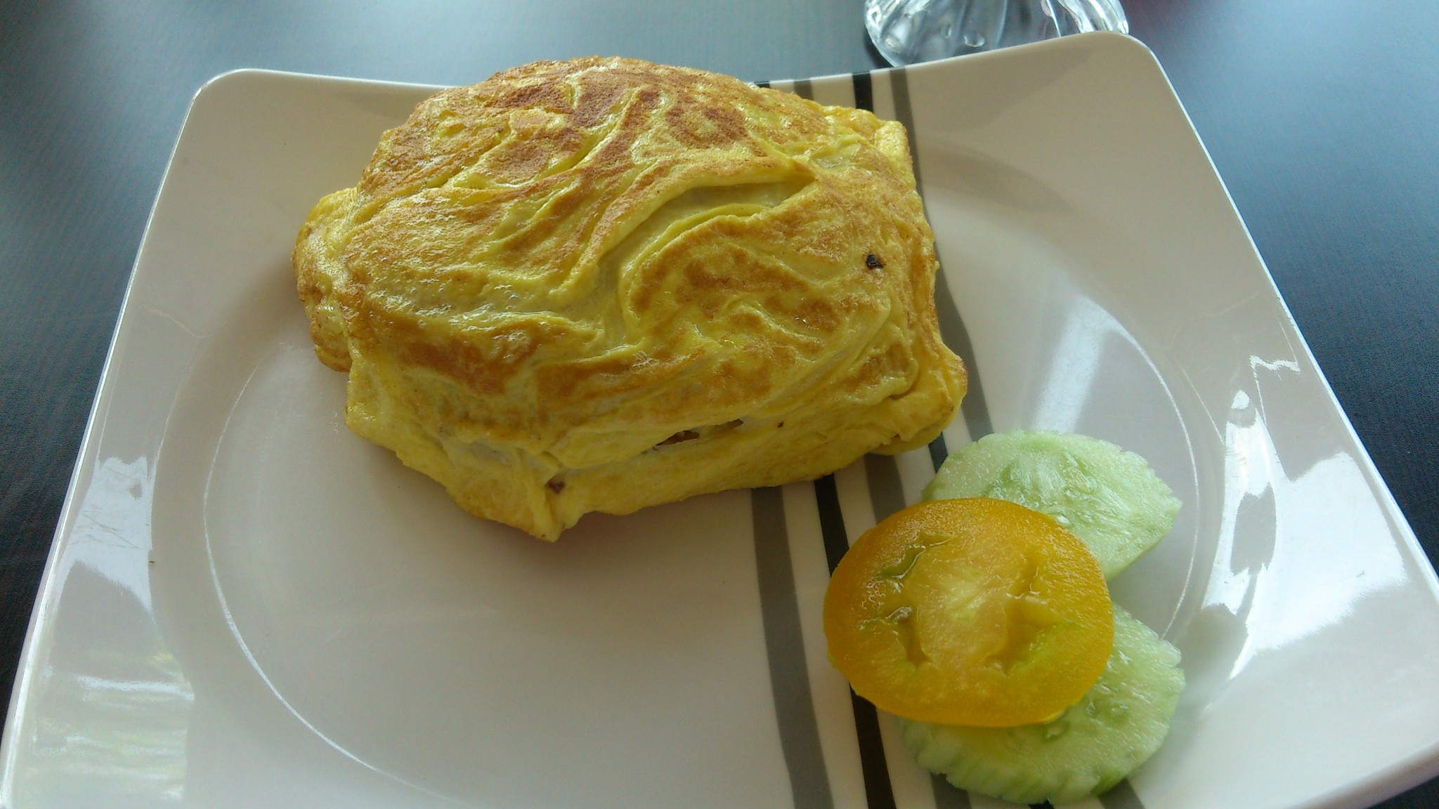 文莱，一个像马来西亚，确又不同的国度_游记