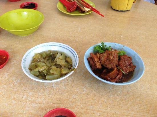 新加坡美食-Heng Heng Claypot Bak Kut Teh