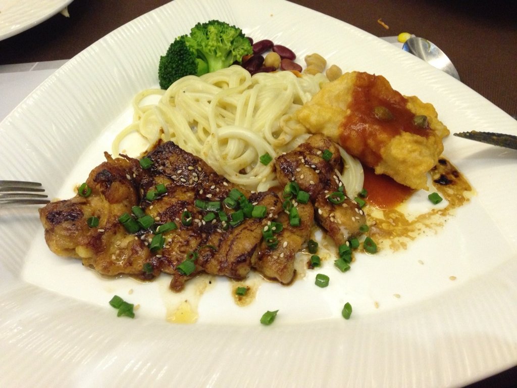 汕头美食-铂晶大酒店(天琴海西餐厅)