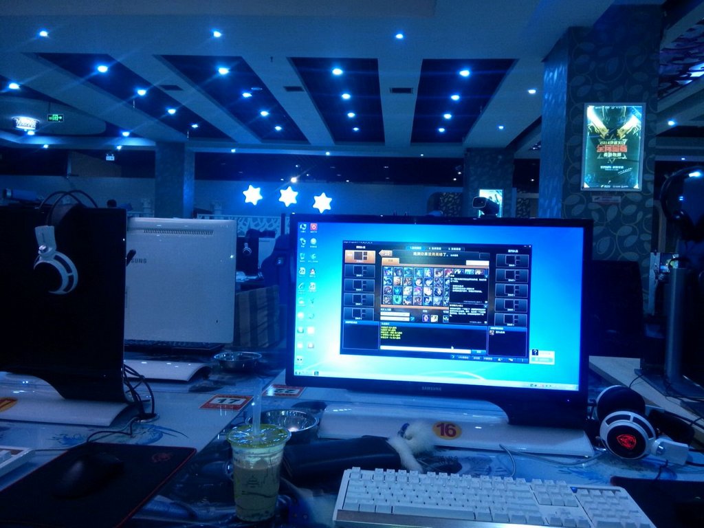 文登美食-微米·蜜菓·网咖