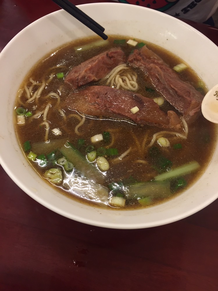 台中美食-尊品原汁牛肉面
