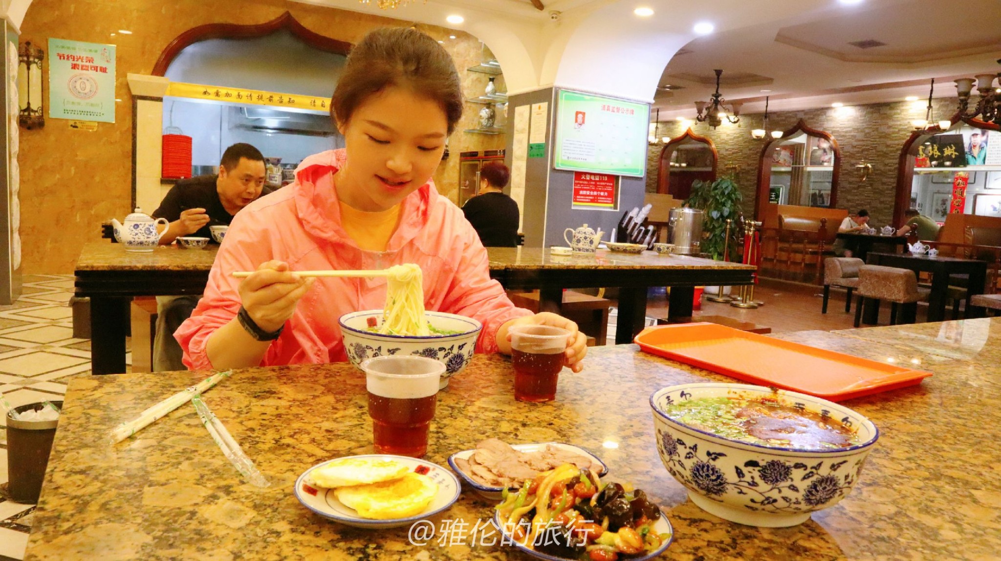 旅行甘肃发现根本没有兰州拉面？牛肉面馆24小时营业！随来随吃_游记