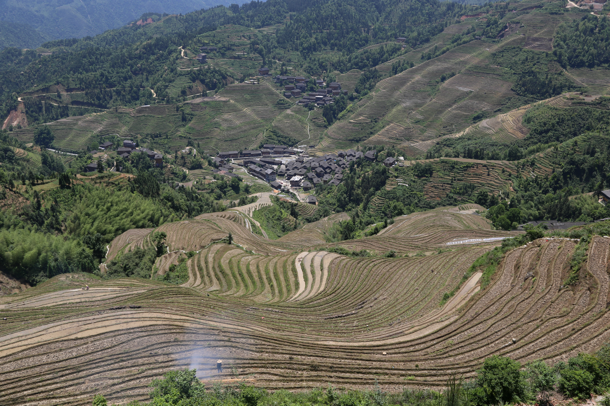 龙脊梯田行