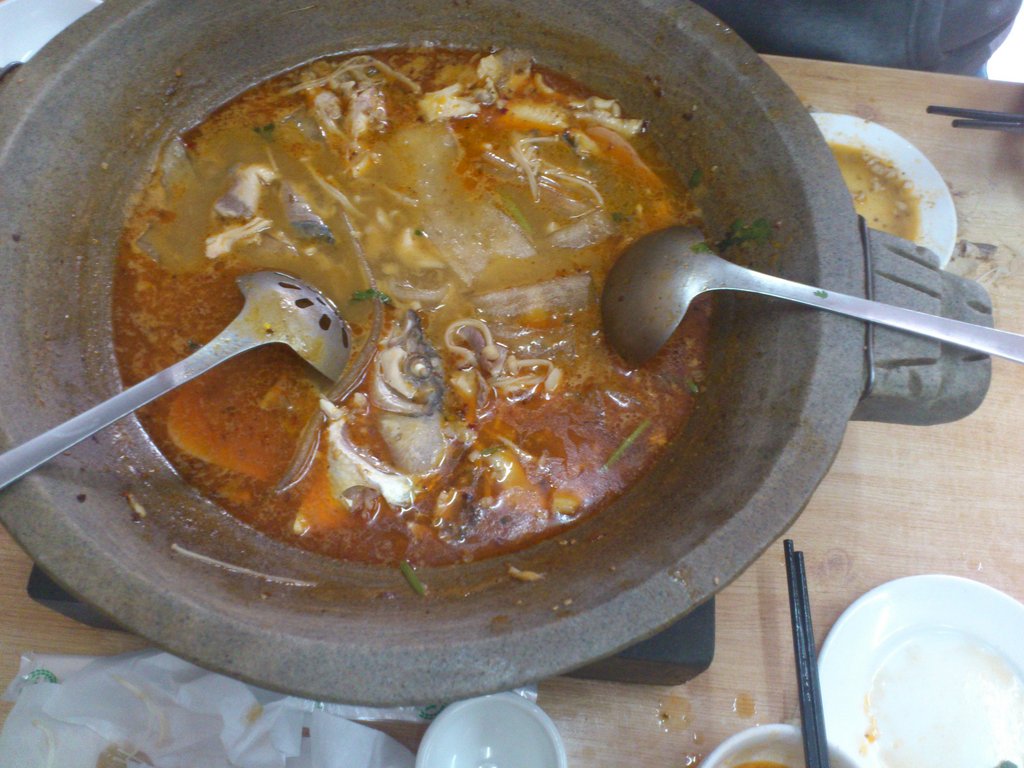 青岛美食-湘西石锅鱼(大成路店)