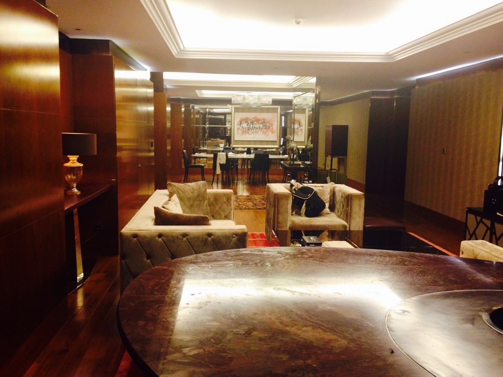 迪拜美食-The Meydan Hotel