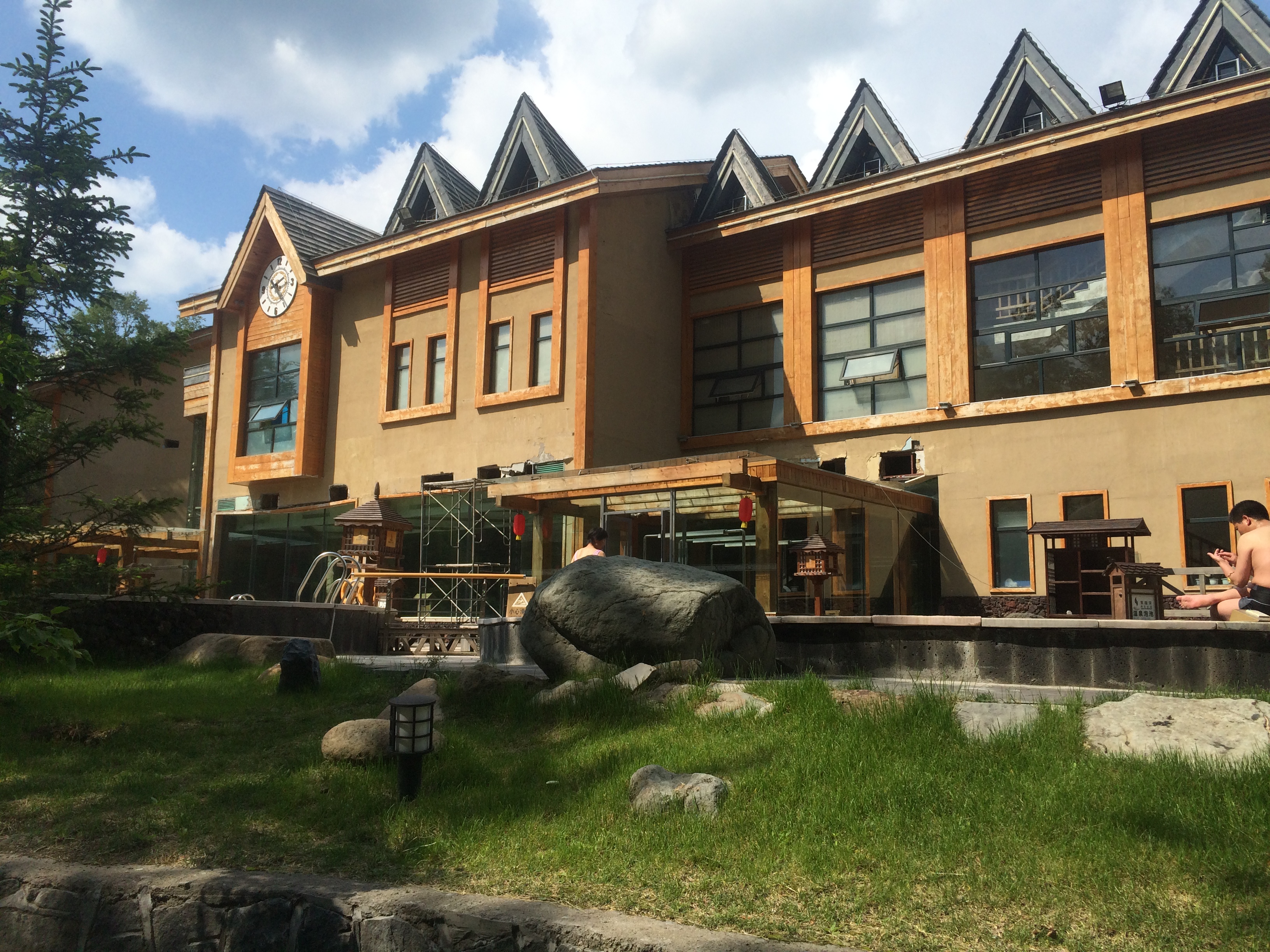 长白山娱乐-长白山温泉休闲山庄 Hot Spring Leisure Hotel