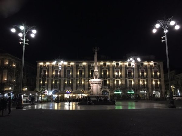 在天空之城,西西里和马耳他的七天,马耳他自助