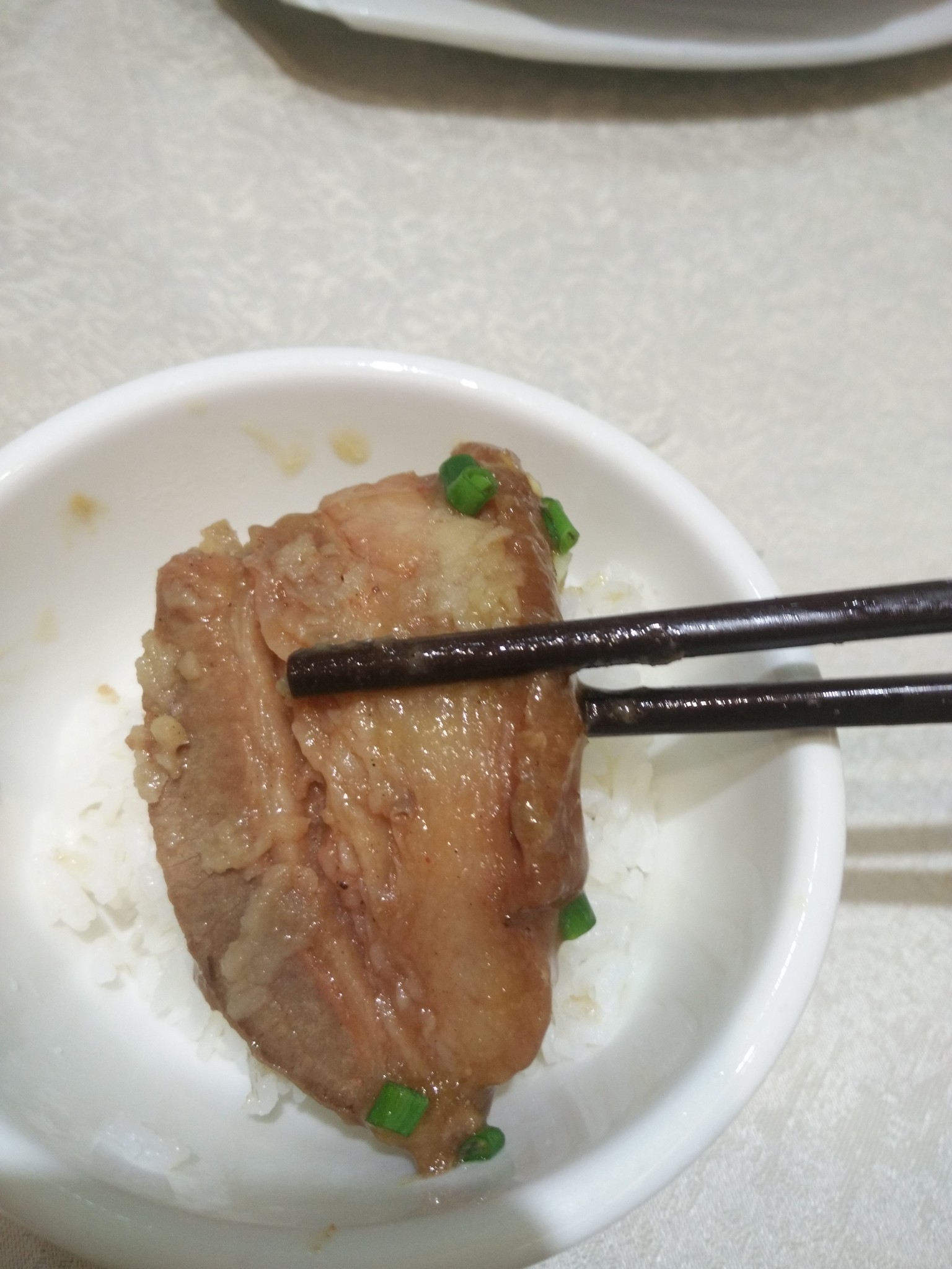 阳朔美食-谢三姐啤酒鱼二十年老店八分店