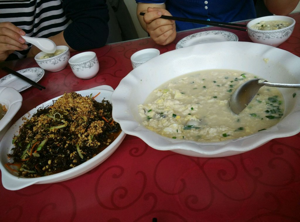 青岛美食-吉百利海鲜饺子城