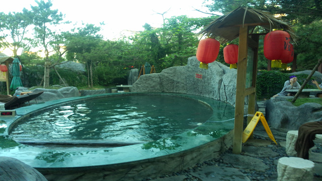 沈阳美国郡温泉部落温泉门票