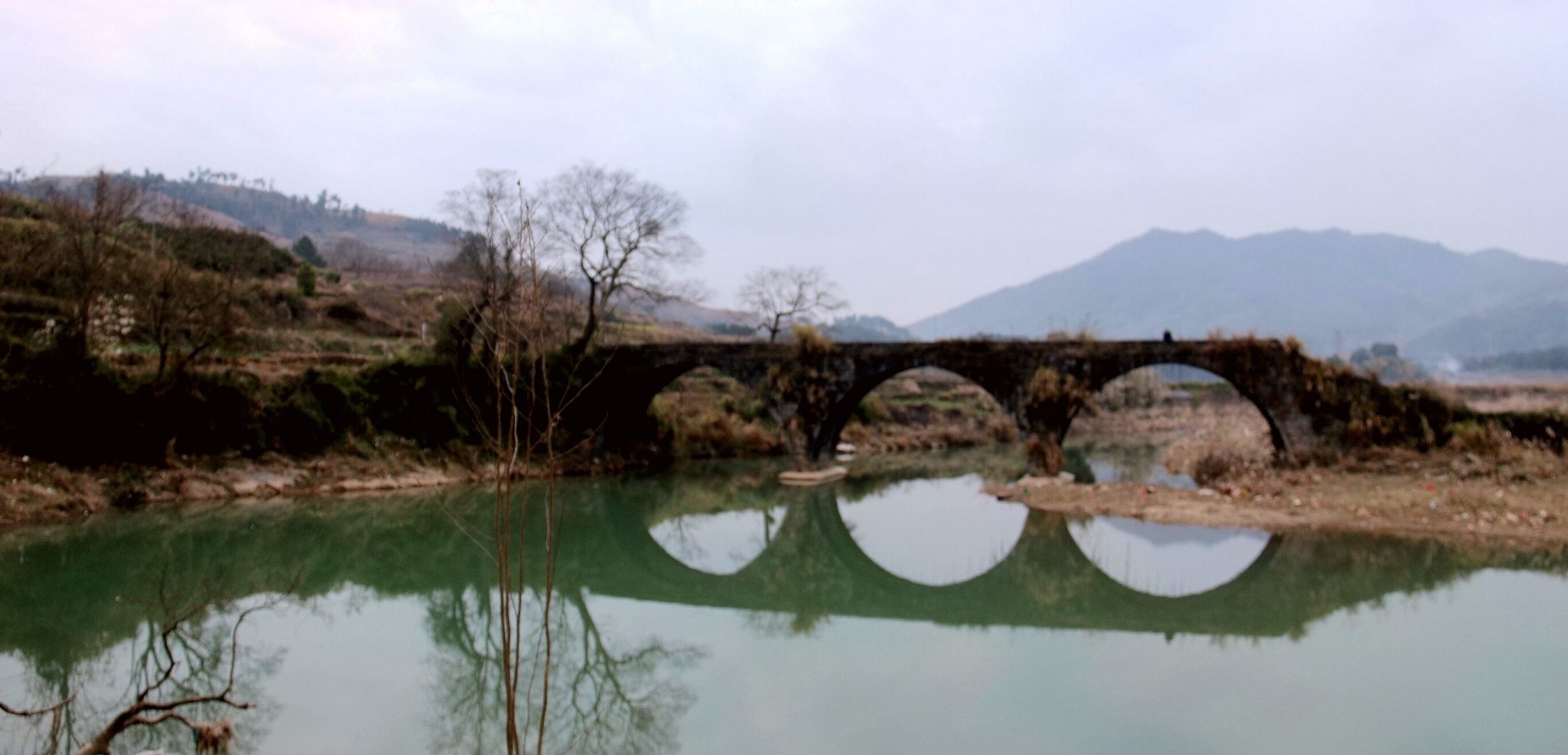 广东乐昌黄圃镇应山古桥古村风光