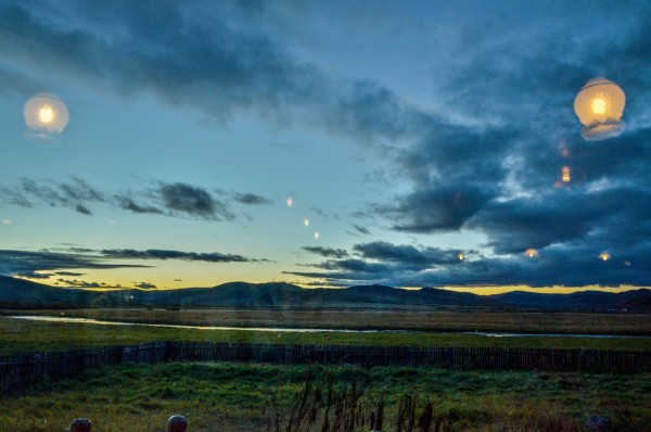 额尔古纳河右岸小说原著 wKgBs1aHv0SAeMUrAAmDllAov0U23.jpeg?imageView2%2F2%2Fw%2F600%2Fh%2F600%2Fq%2F90