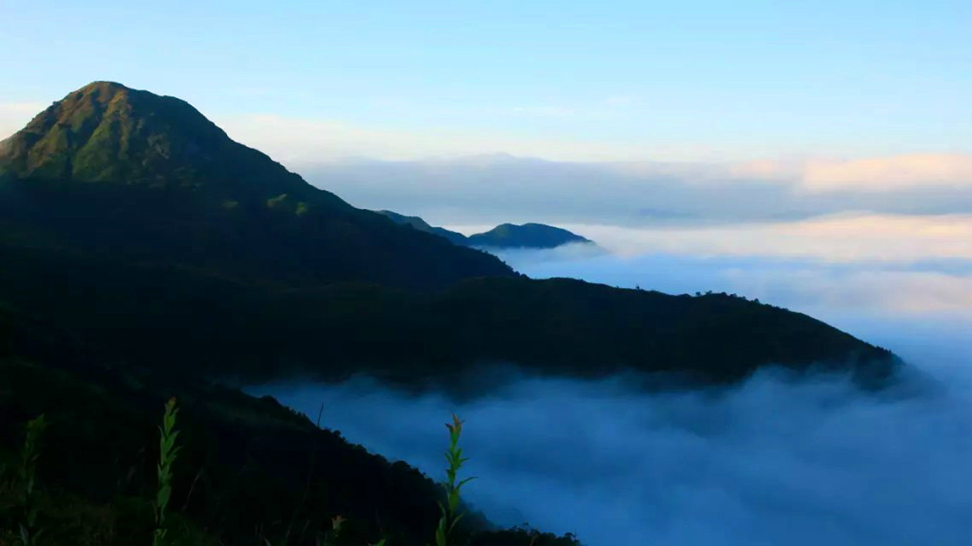 登湖南江华最高峰马鞍山游记