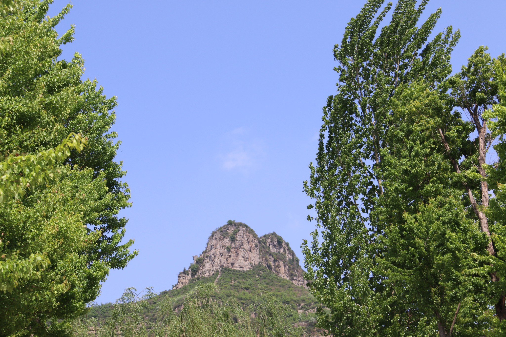 纵情山水间，神游伏羲山