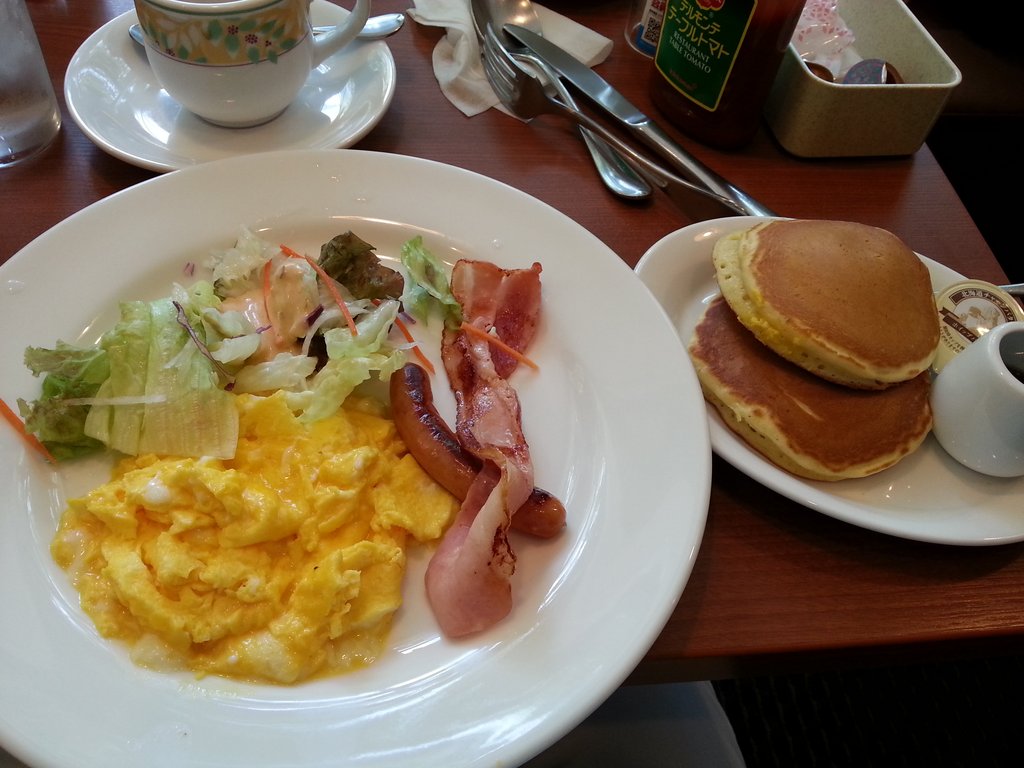 东京美食-デニーズ