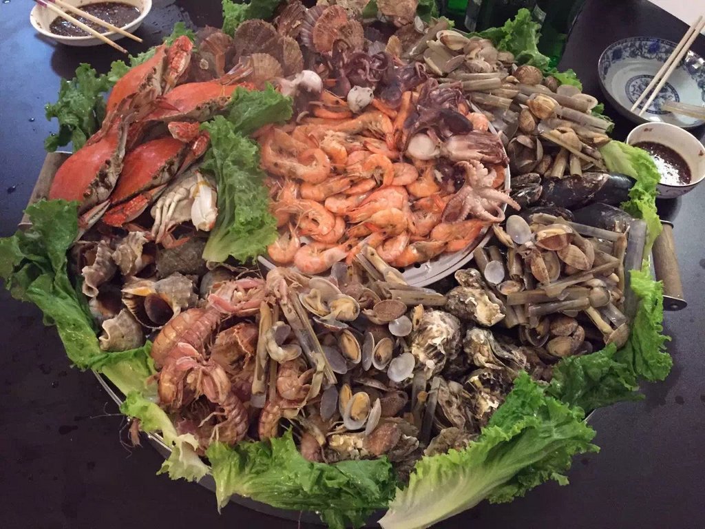 青岛美食-吴洪海鲜大桌汇
