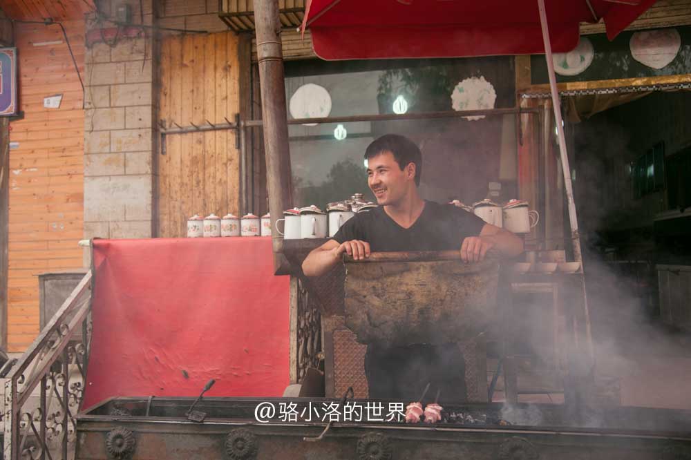 7月底打算暑假带孩子去新疆，适合去南疆还是北疆呢