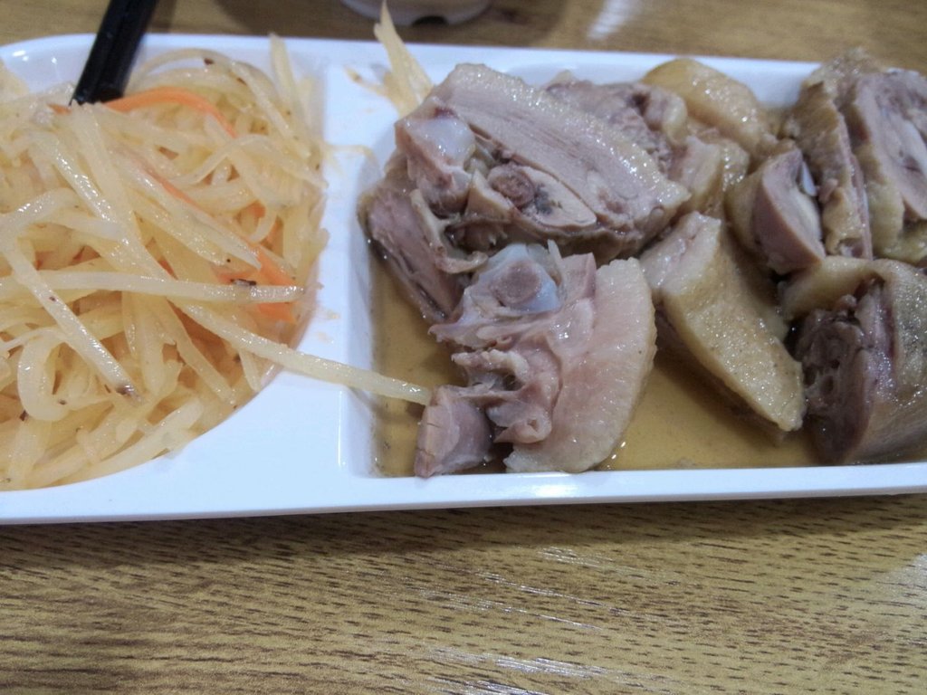 青岛美食-镇江老鸭粉丝汤馆