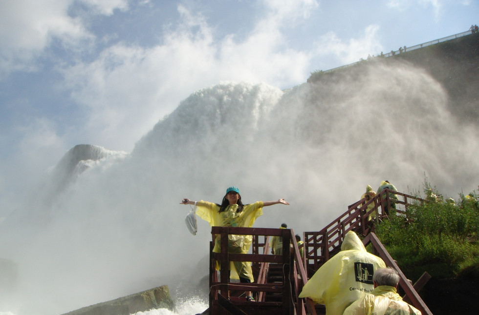 生活在地球的珺星人