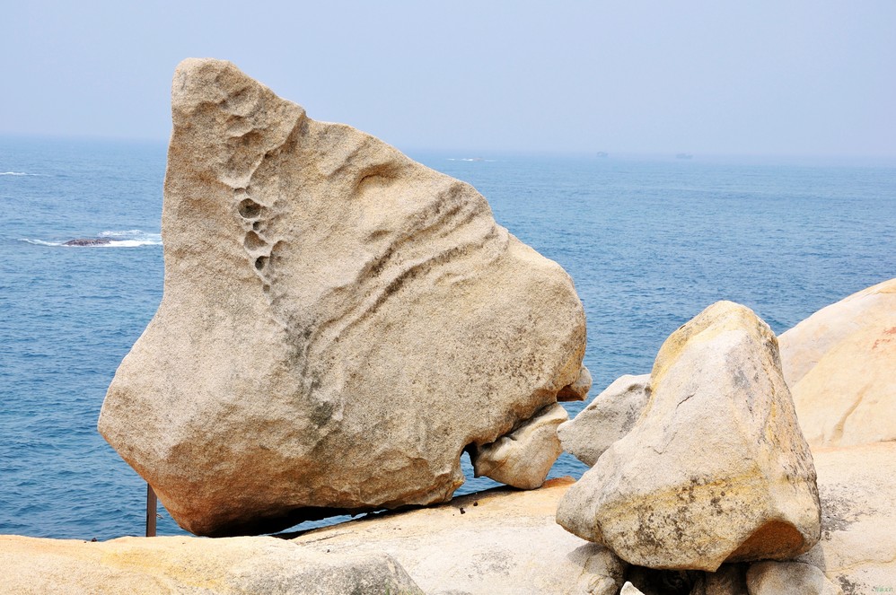 穷游文昌铜鼓岭石头公园云龙湾