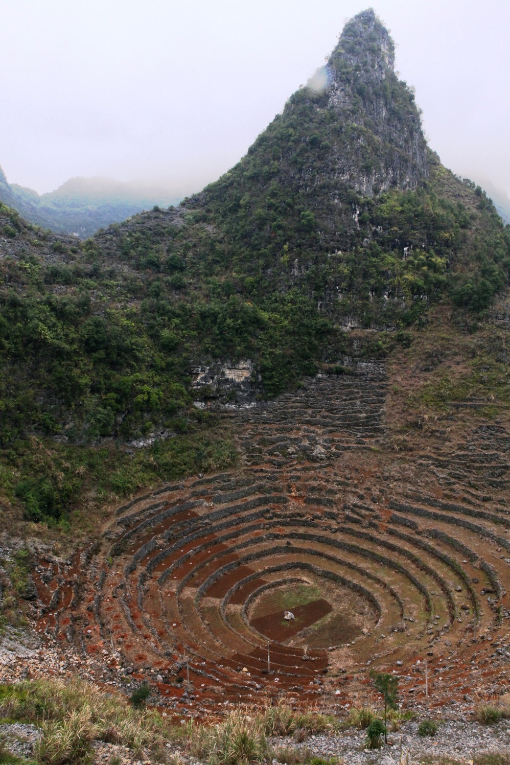 爱在山穷水尽时——七百弄 红水河