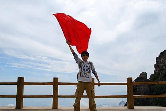 20,一路向西行,去往西门的路上有一颗歪脖树,树上有个修炼的半仙~ps