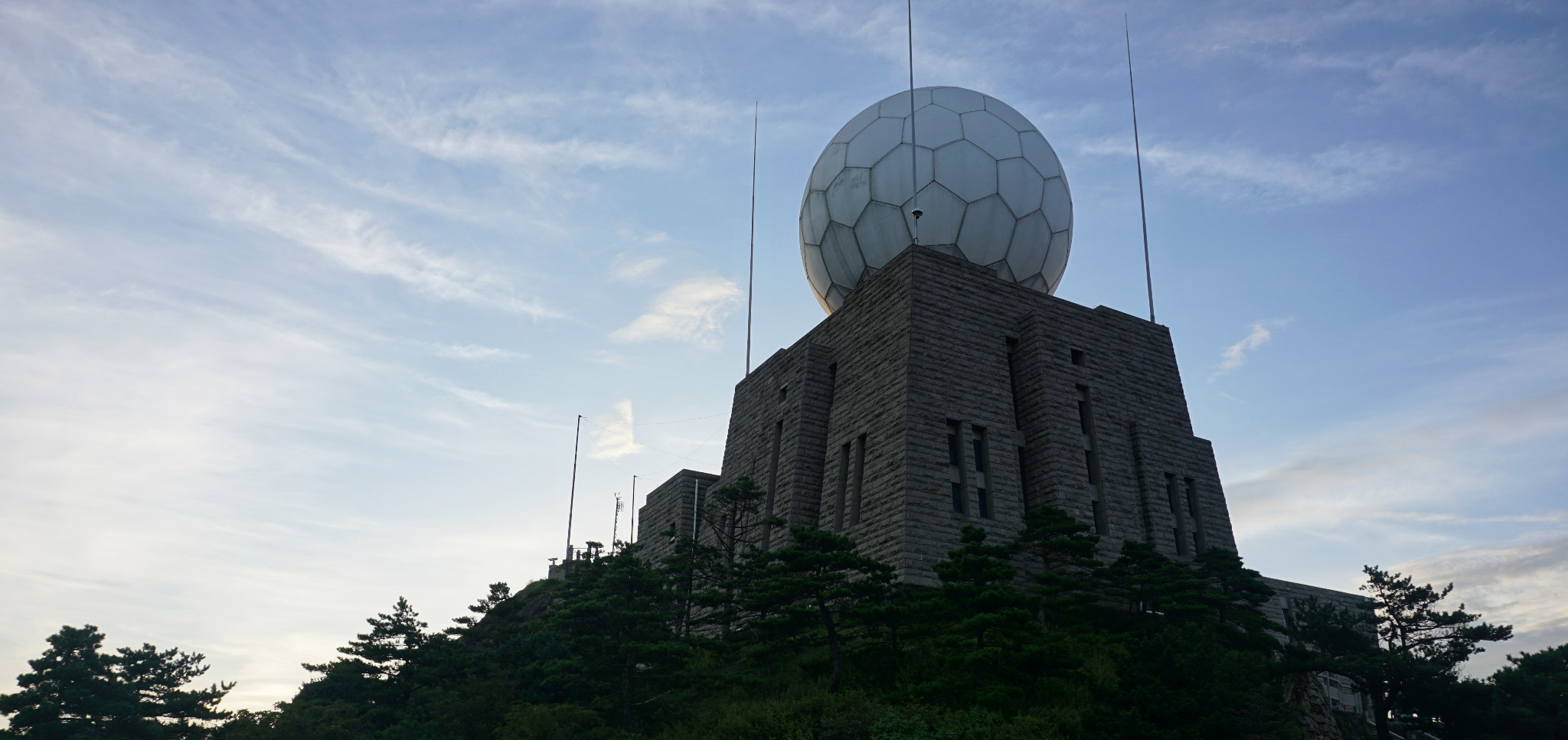 光明顶