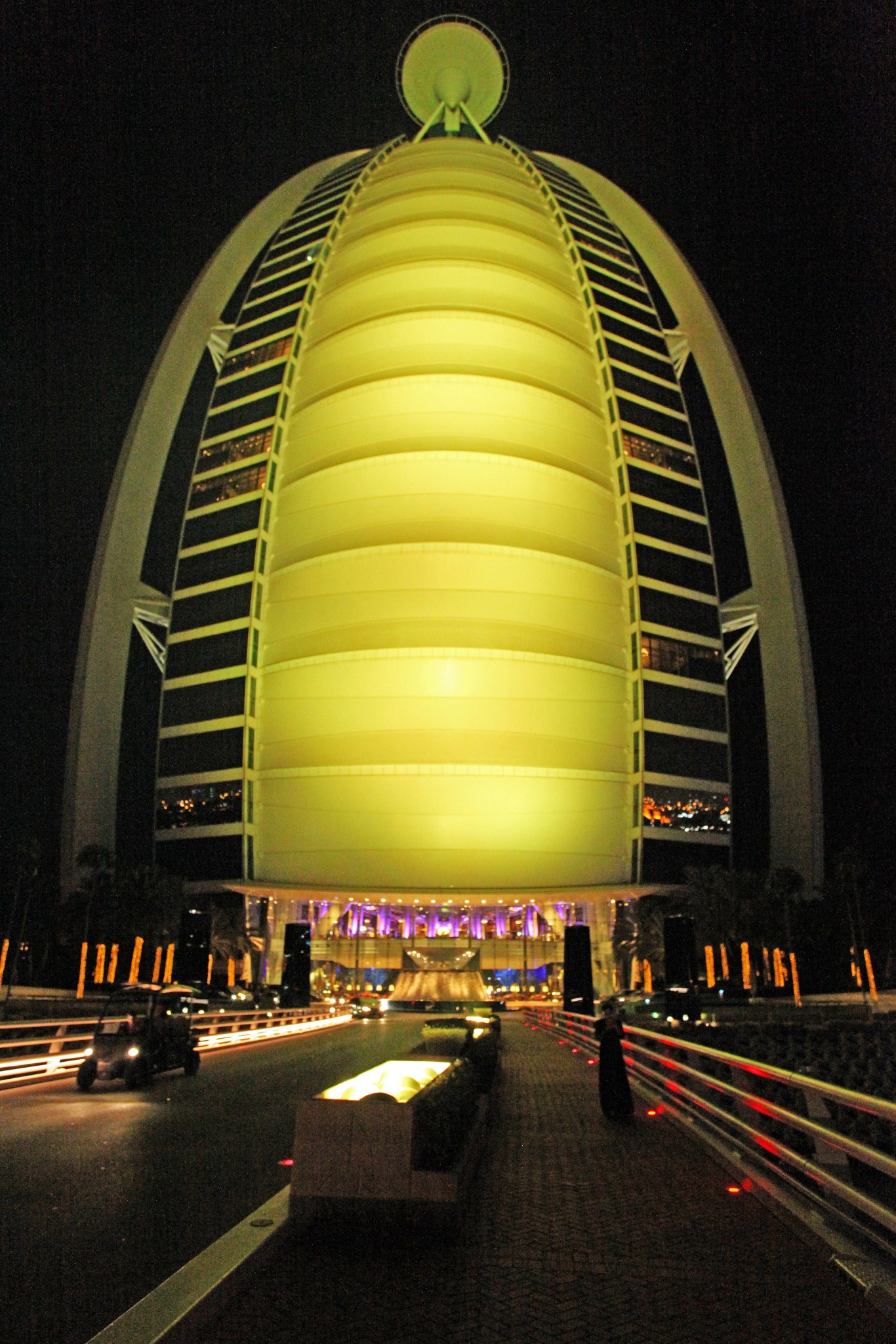 在迪拜邂逅他者的生活