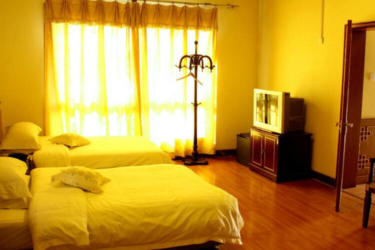 北京昌平 龙脉温泉度假村住宿一晚 (赠温泉门票 骑马一圈 康体 足疗